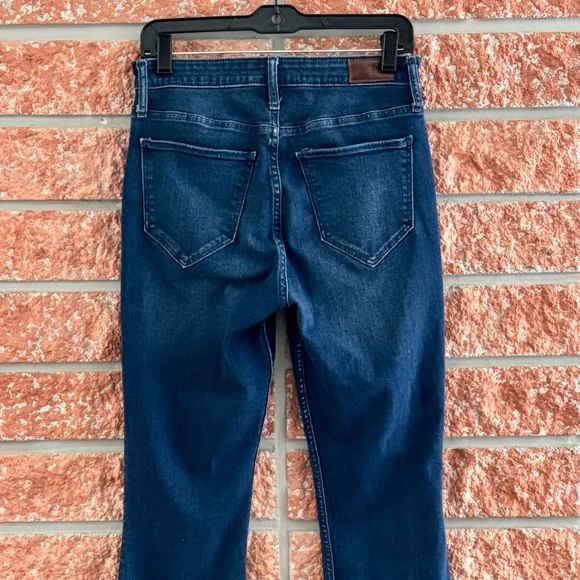 Hollister high-rise flared jeans - Picture 4 of 7